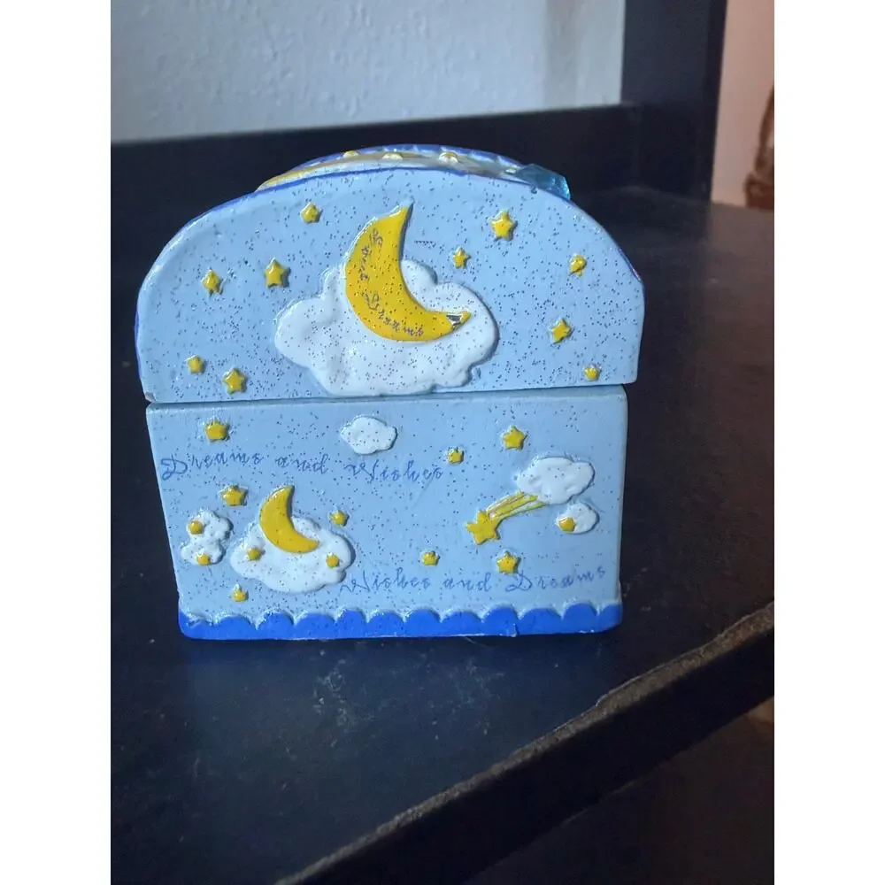 Claire’s Y2K  Trinket Box Sweet Dreams Blue Treasure Box 2000 Q44 Crescent Moon